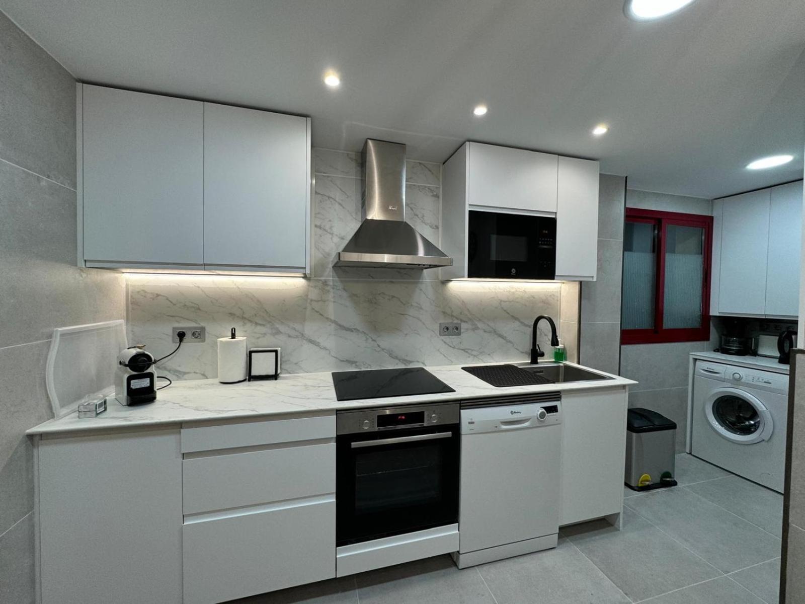 Ferienwohnung Malaga Estacion Ave Playa Exterior foto
