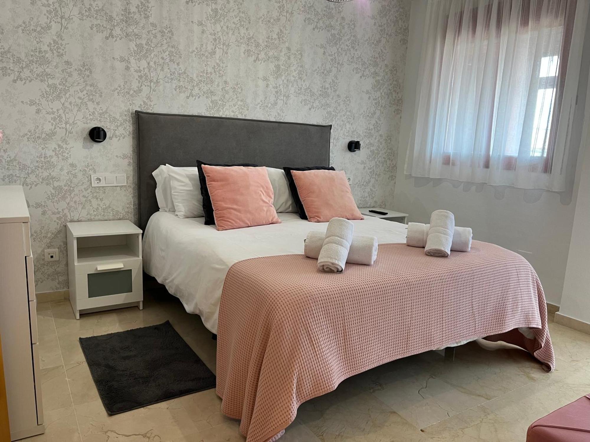 Ferienwohnung Malaga Estacion Ave Playa Exterior foto